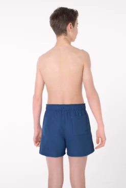 Bañador juvenil corto estampado liso azul