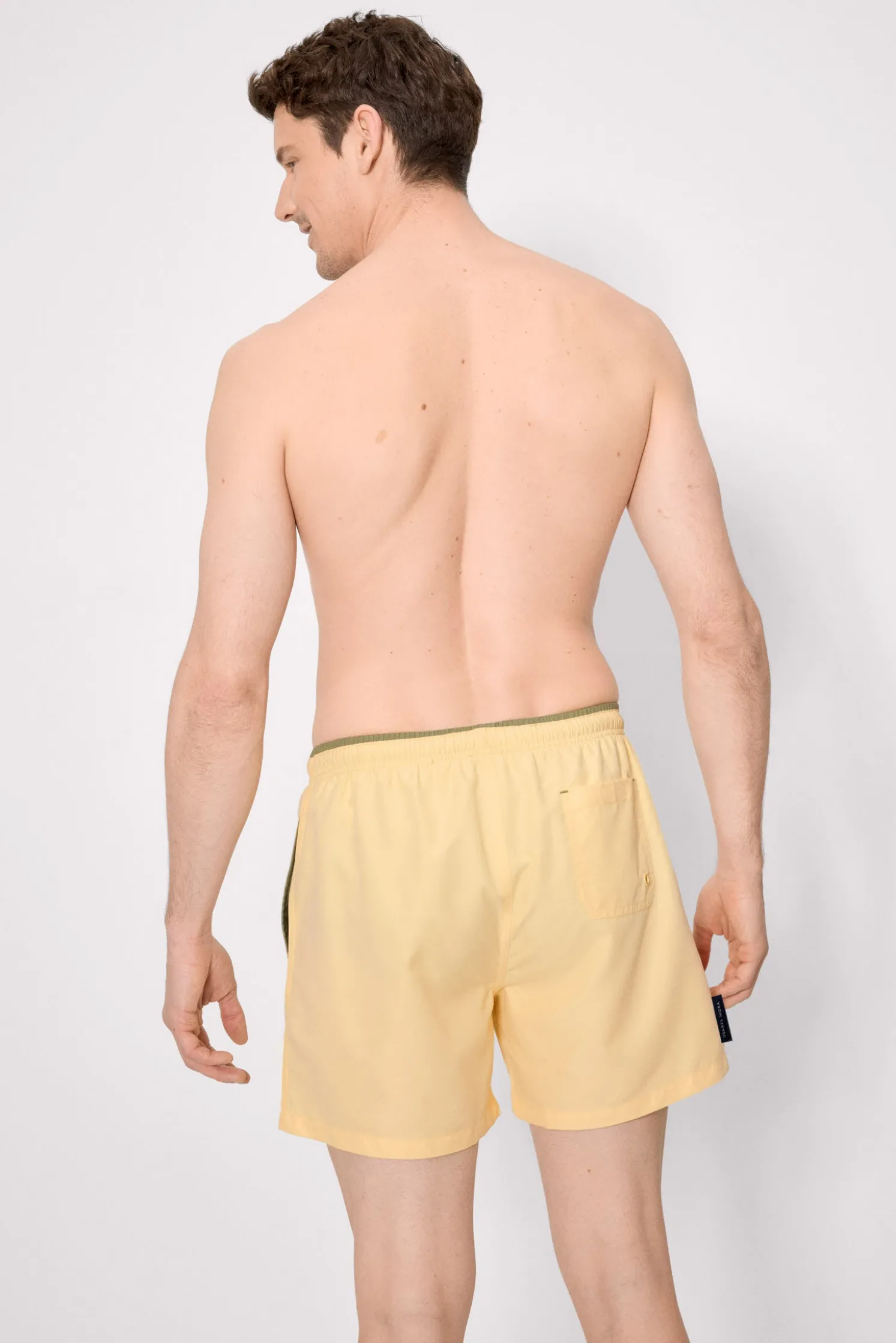 Bañador medio básico amarillo