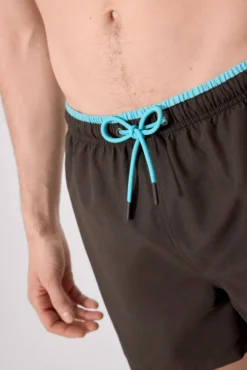 Bañador medio básico negro
