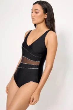 Bañador negro moldeador con tul transparente con brillo negro copa B