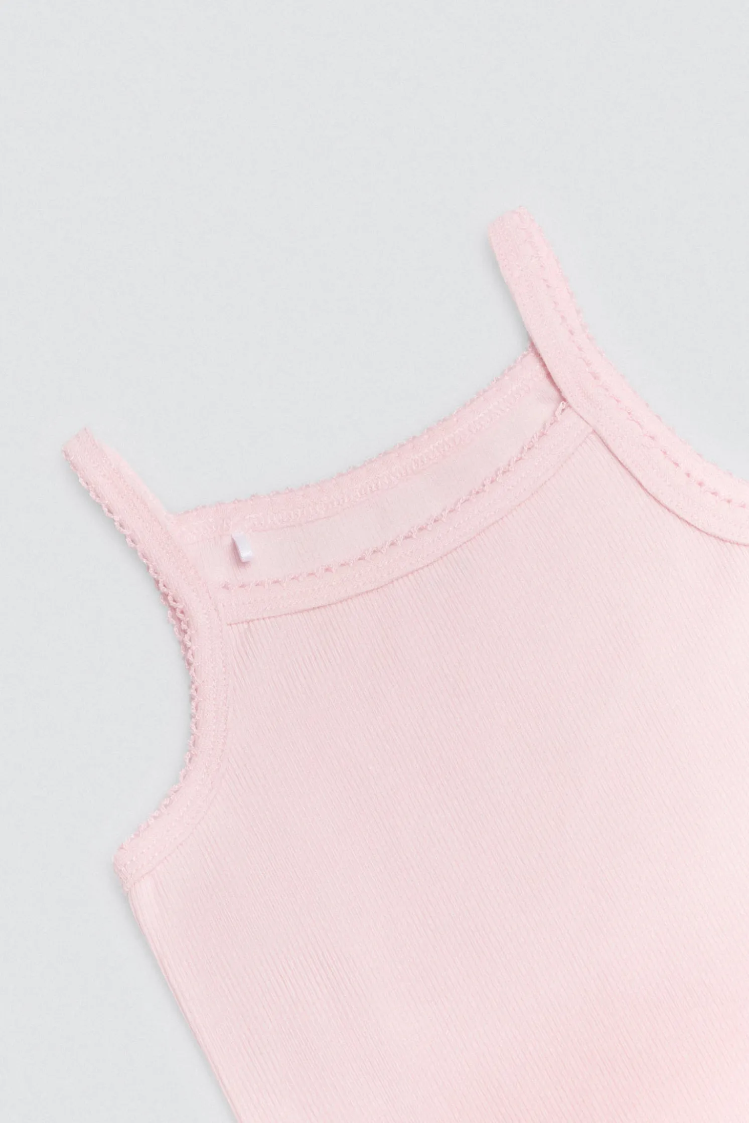 Body bebé básico tirantes finos rosa