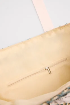 Bolso de playa de rafia beige y verde