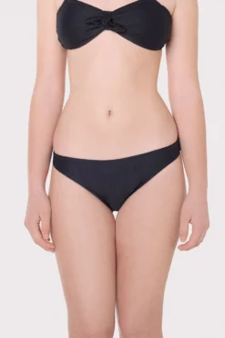 Braga bikini juvenil texturizada lisa negro