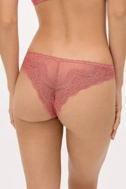 Braga brasileña transparencias rosa