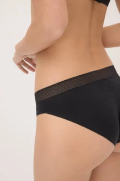 Braga mini adapt encaje con acabados invisibles negra
