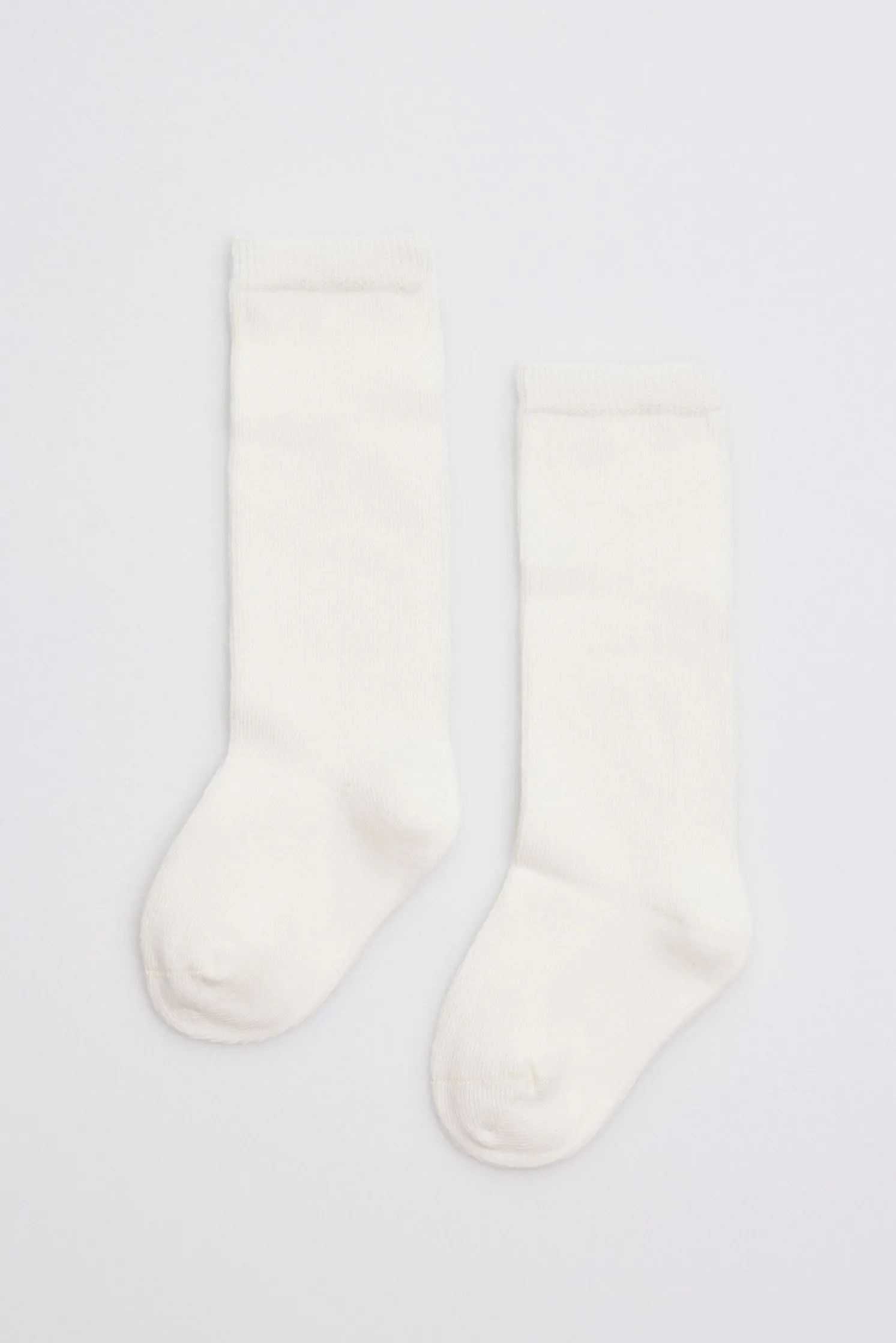 Calcetines bebé largos básicos marfil