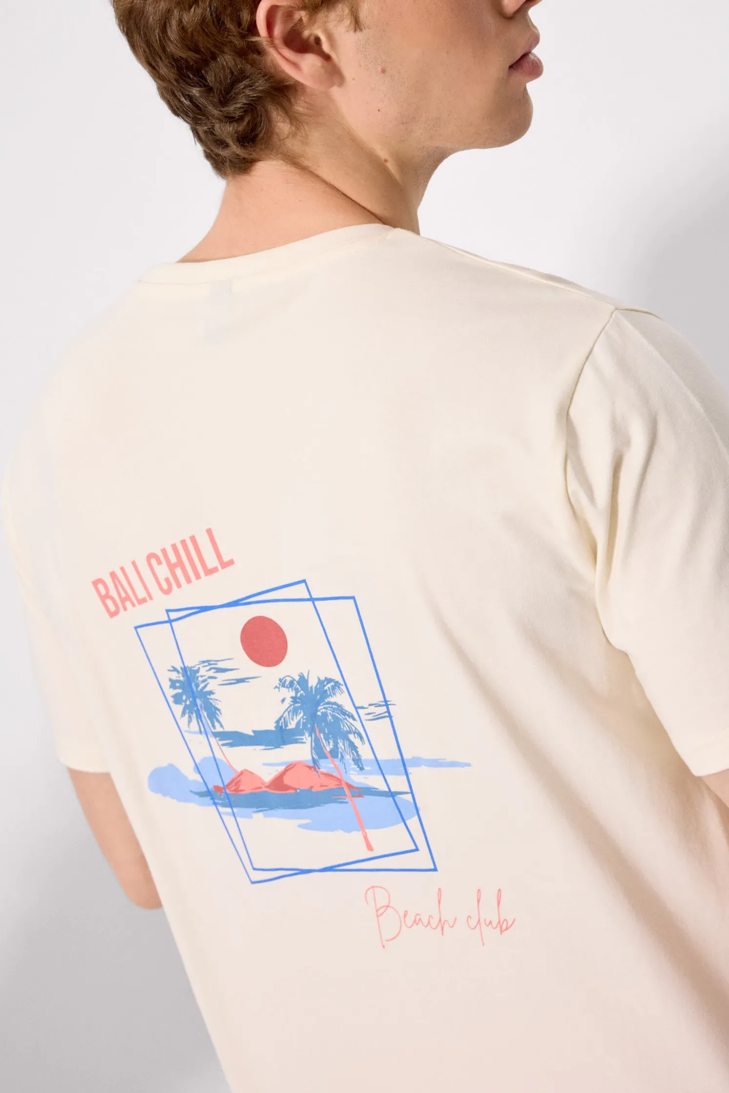 Camiseta manga corta estampado Bali Chill