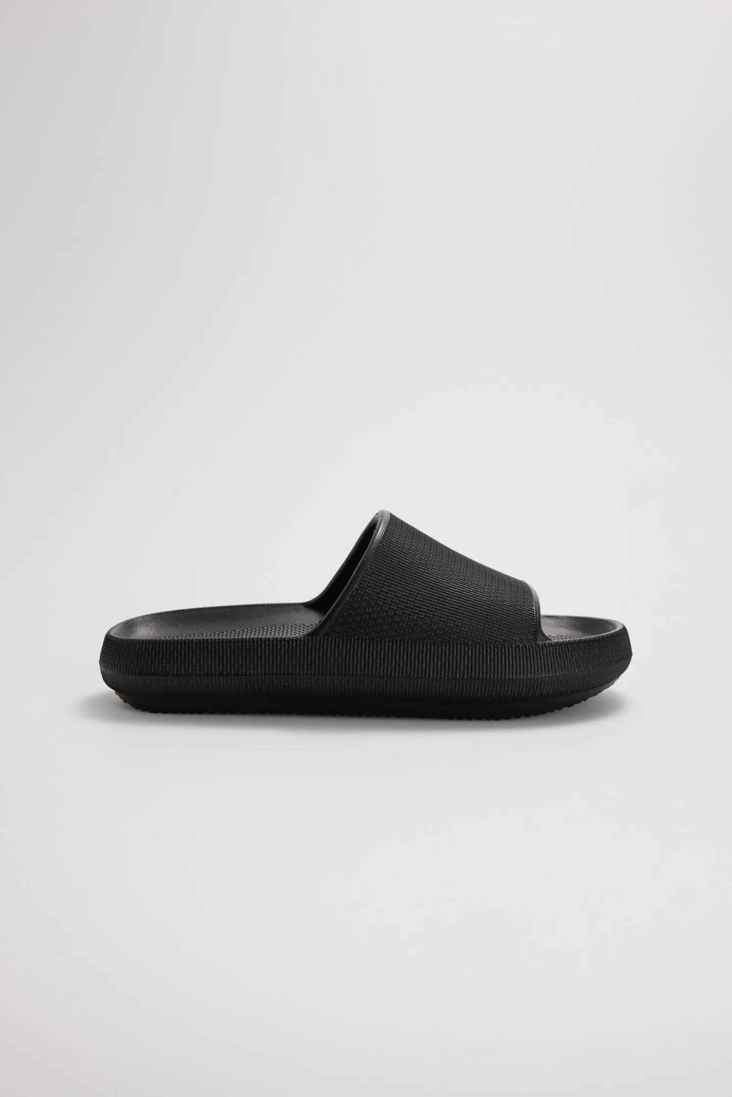 Chanclas de playa antideslizantes ligeras extra comfort negro