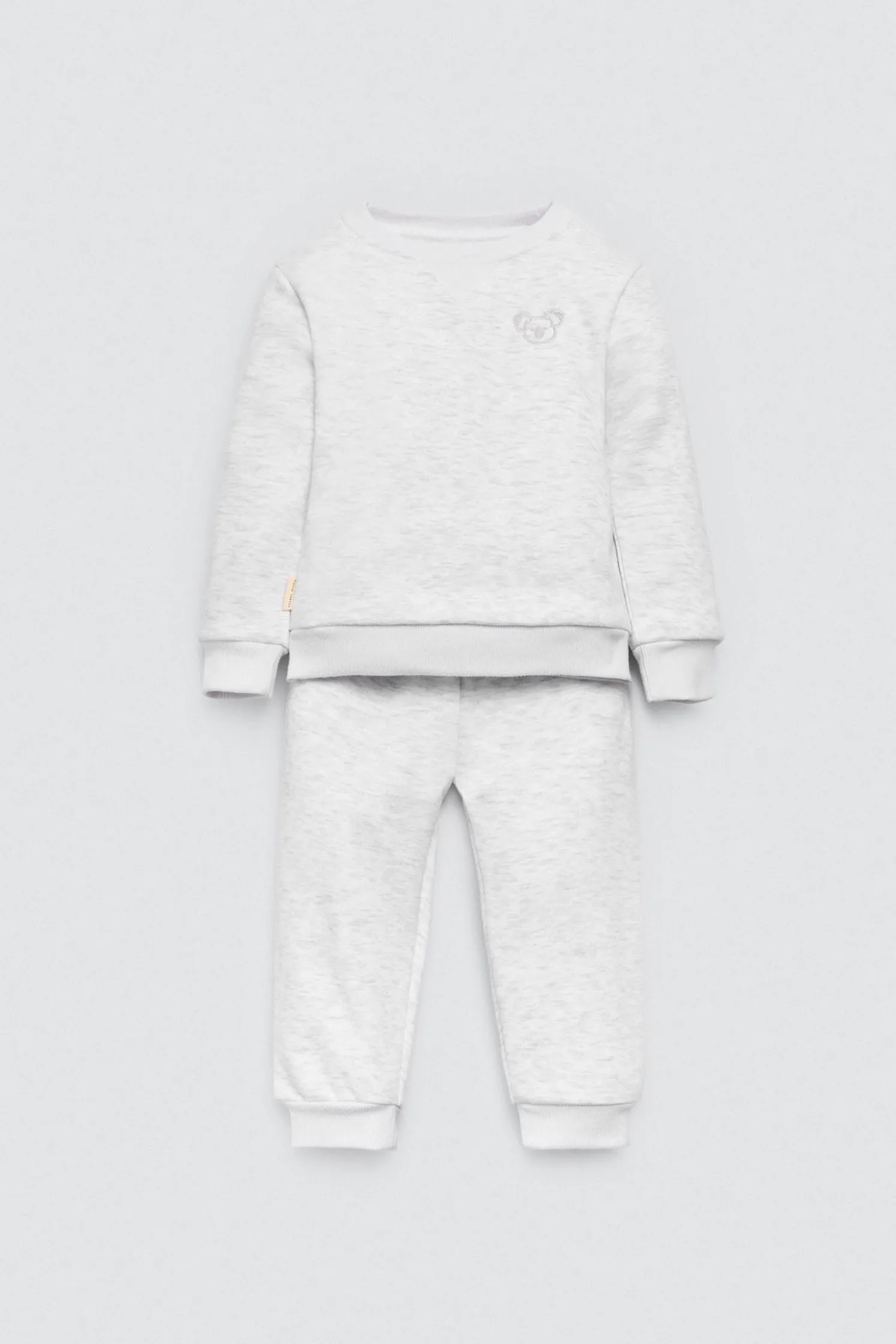 Conjunto bebé básico sudadera y jogger gris