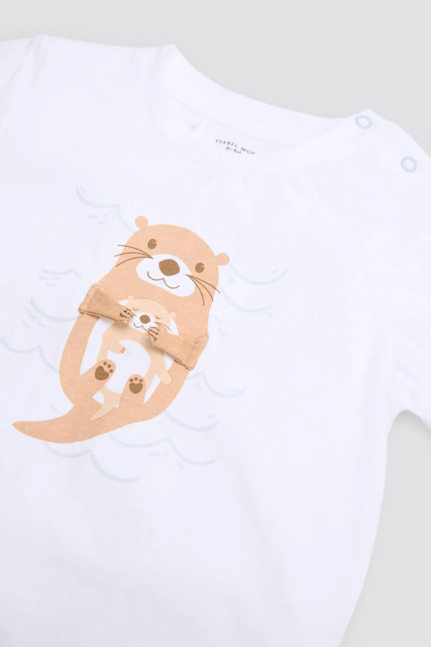 Conjunto bebé 3 piezas estampado nutria