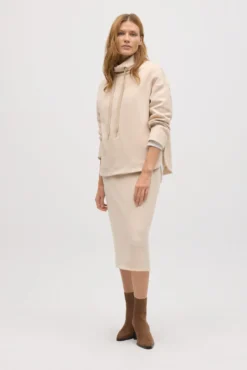 Falda midi fluida marfil