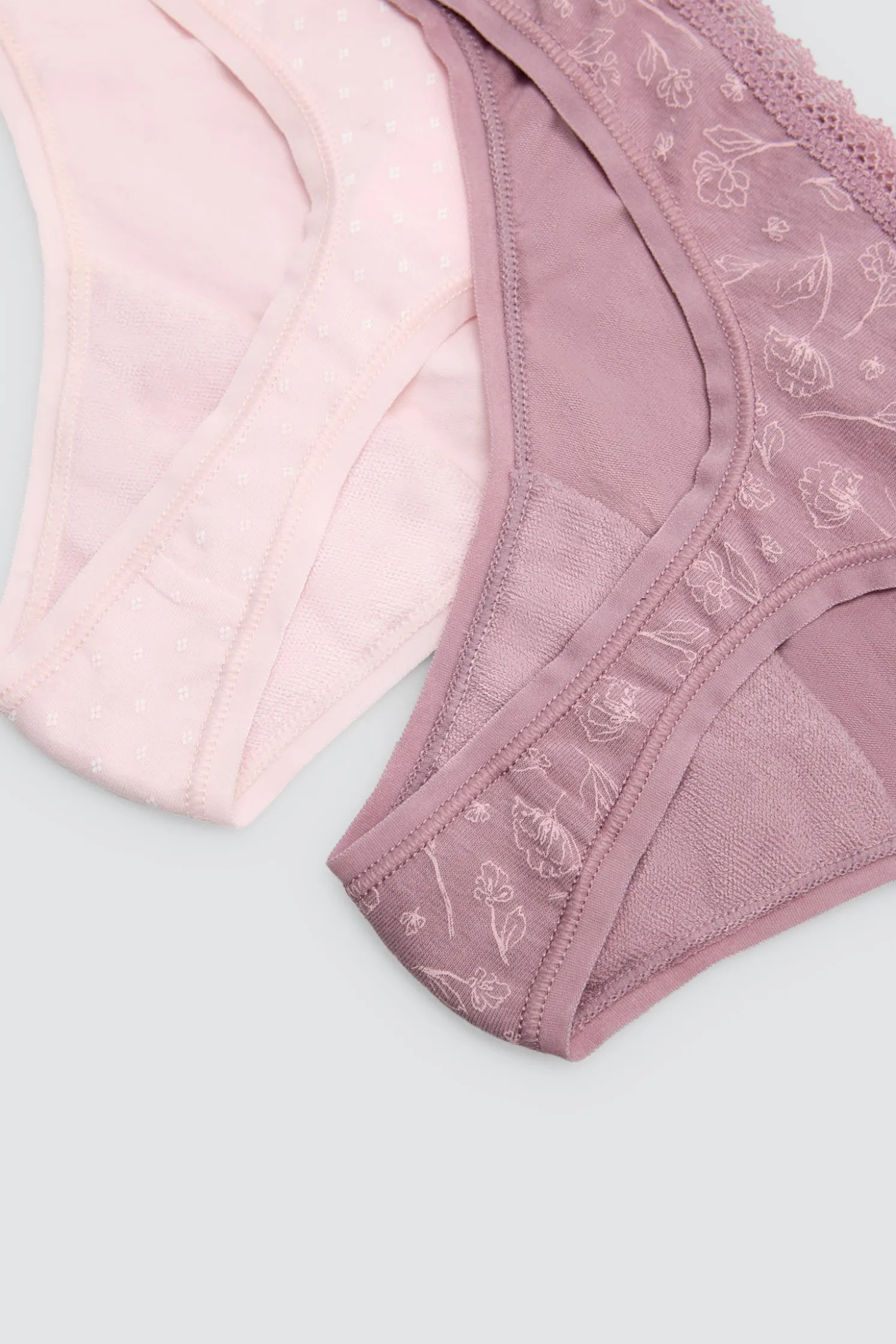 Pack de 2 tangas estampados tonos rosas