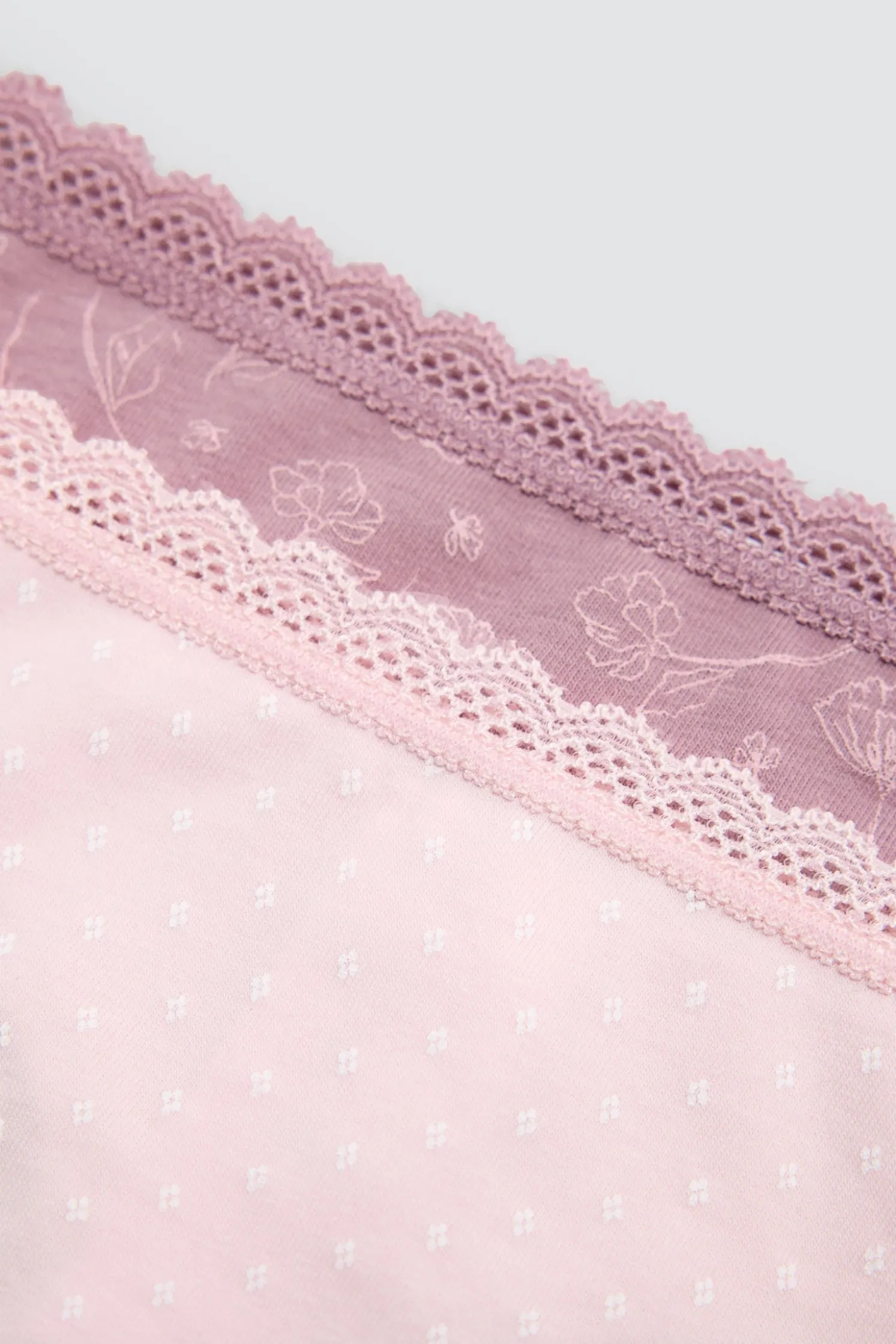 Pack de 2 tangas estampados tonos rosas