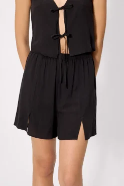 Pantalón corto ligero negro