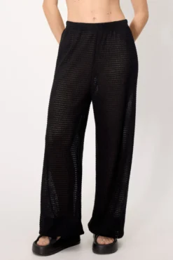 Pantalón largo calado negro