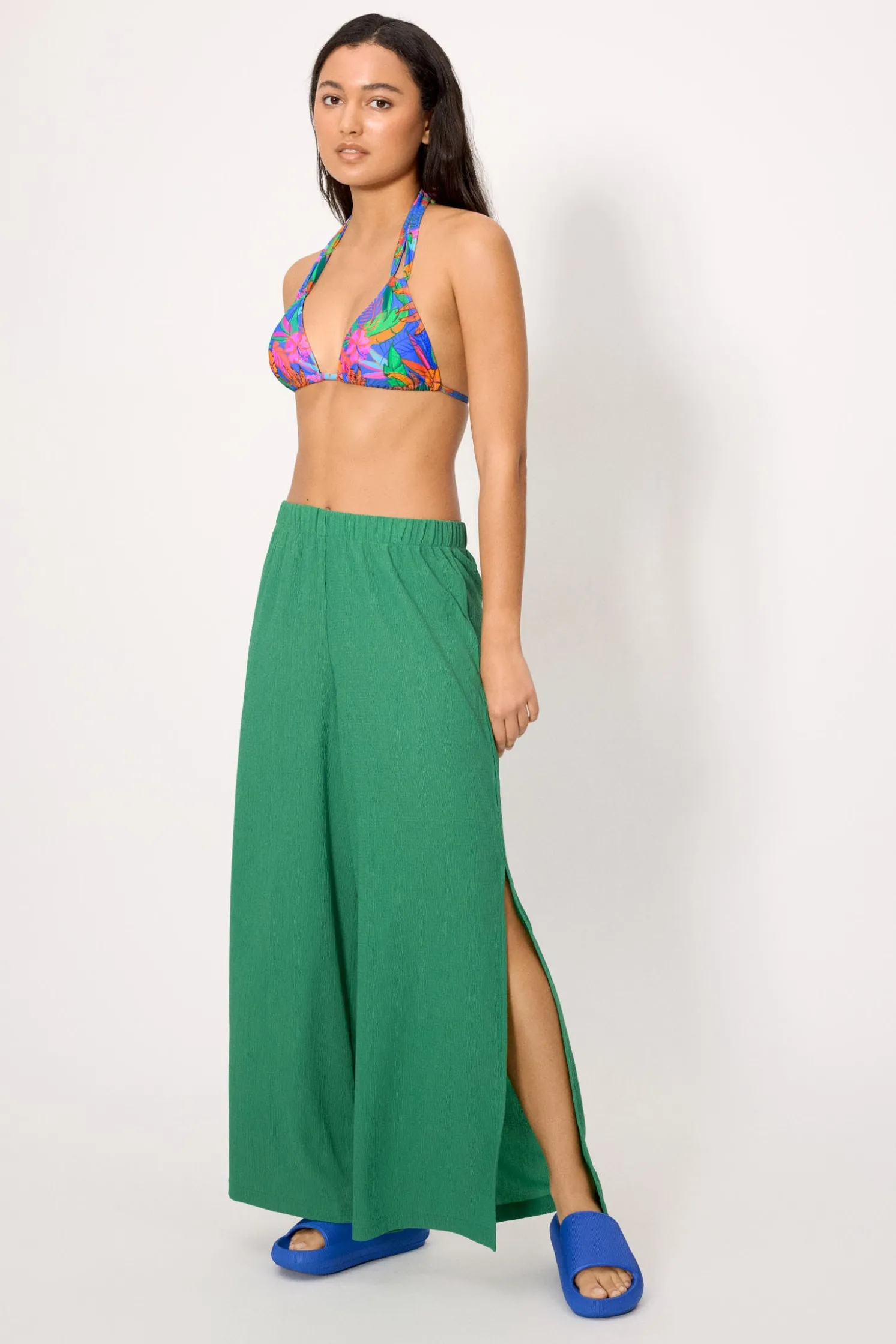 Pantalón largo ligero verde