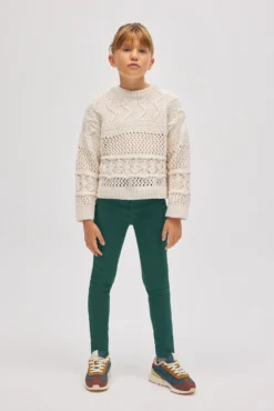 Pantalón niña vaquero pitillo verde botella