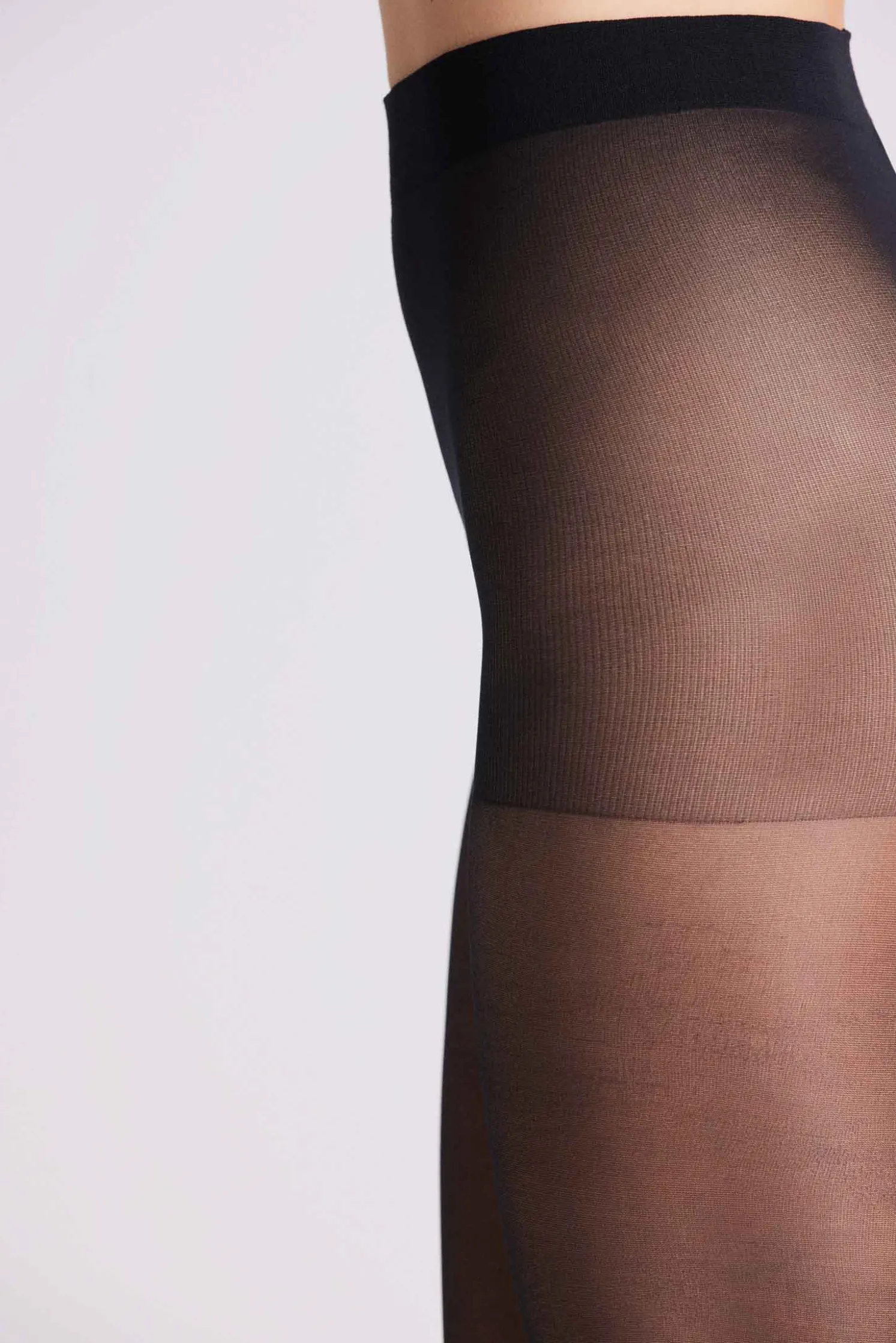 Panty puntera invisible 20 denier negro