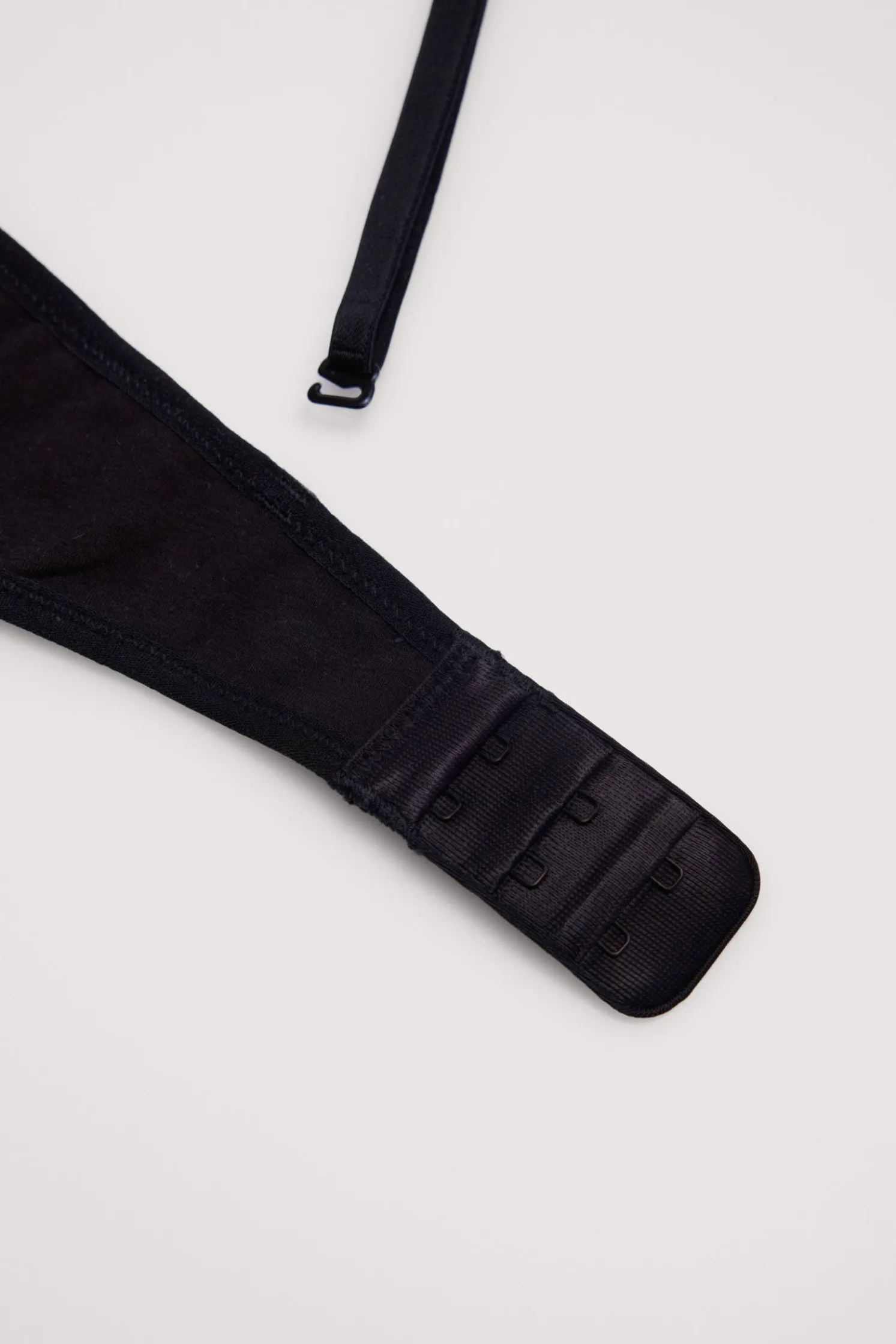 Sujetador bandeau juvenil negro