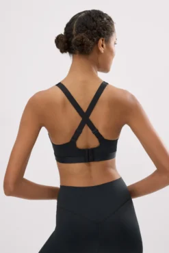 Sujetador deportivo Compressive alto impacto tirantes regulables negro