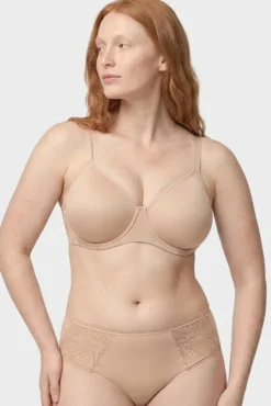 Sujetador reductor con aro sin relleno detalles encaje nude copas C y D