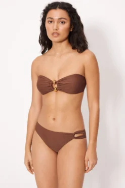 Top bikini bandeau sin aro con relleno marrón