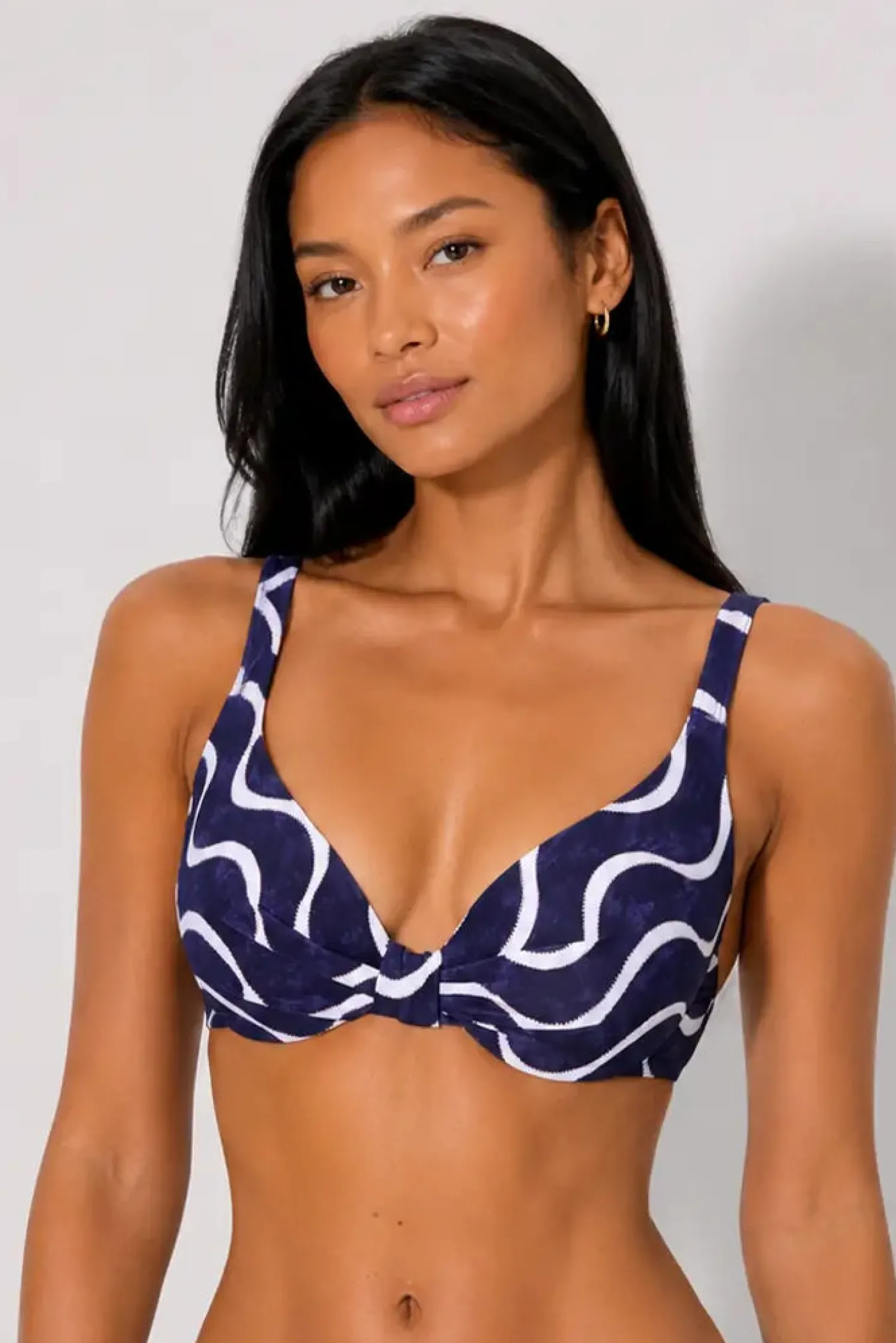 Top bikini estampado ondas marino copa B