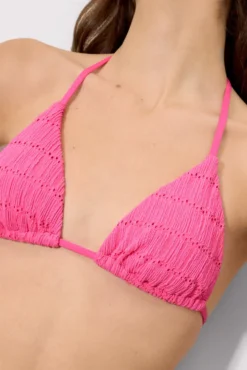 Top bikini triángulo textura rosa copa B
