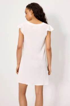 Vestido corto ligero blanco
