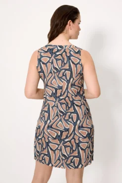 Vestido corto recto tirantes estampado